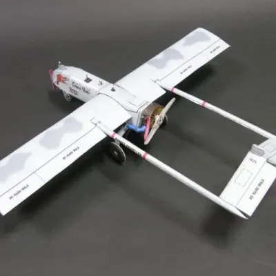 Бумажная модель Беспилотный самолет RQ-7 Shadow