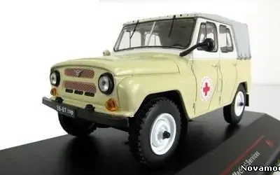 Бумажная модель Автомобиль УАЗ-469 Медпомощь