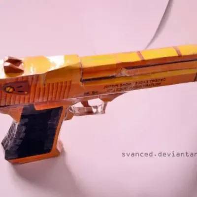 Бумажная модель Пистолет Desert Eagle Gold (Crossfire)