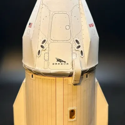Американский автоматический грузовой многоразовый космический корабль «Cargo Dragon 2»
